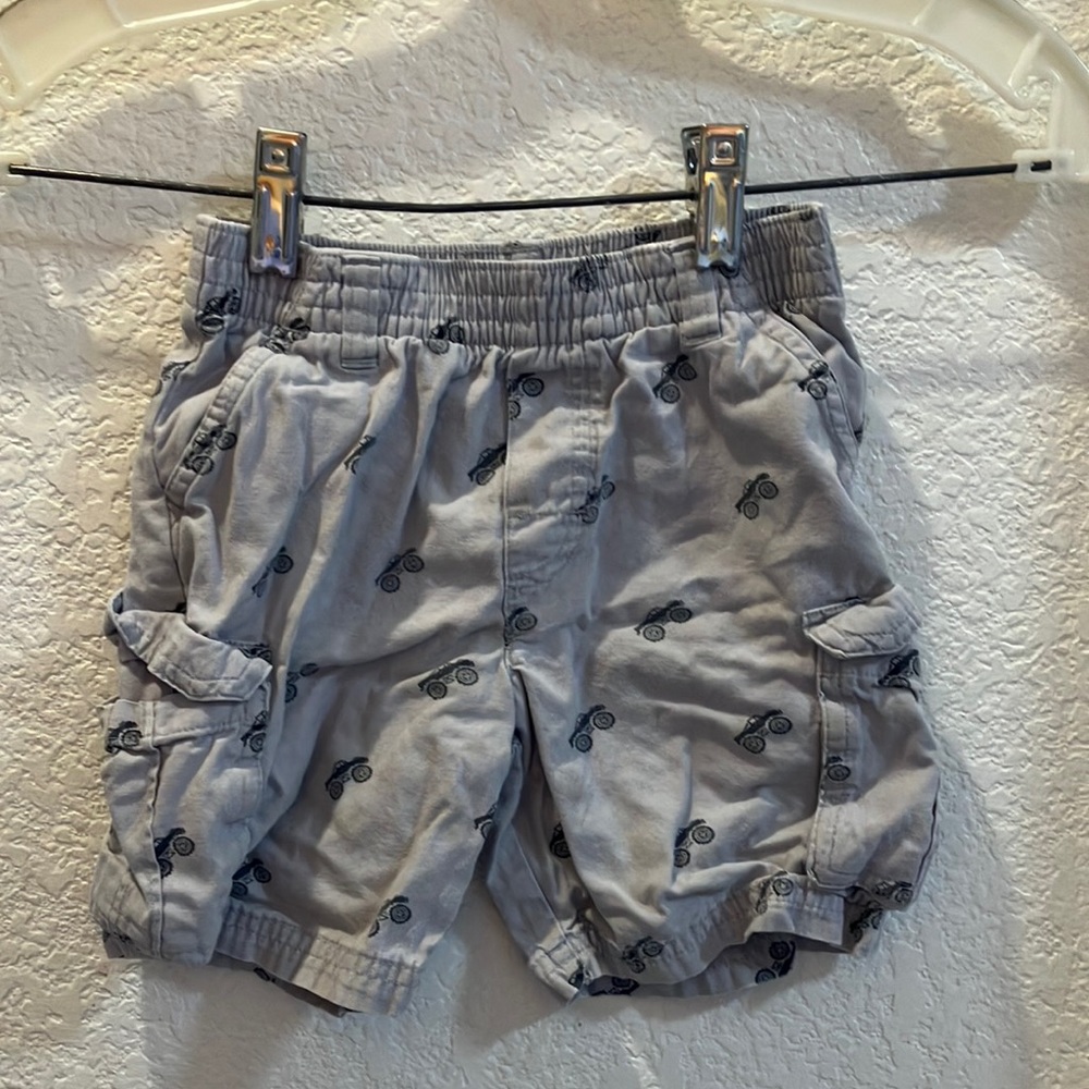 Garanimals cargo shorts 3t